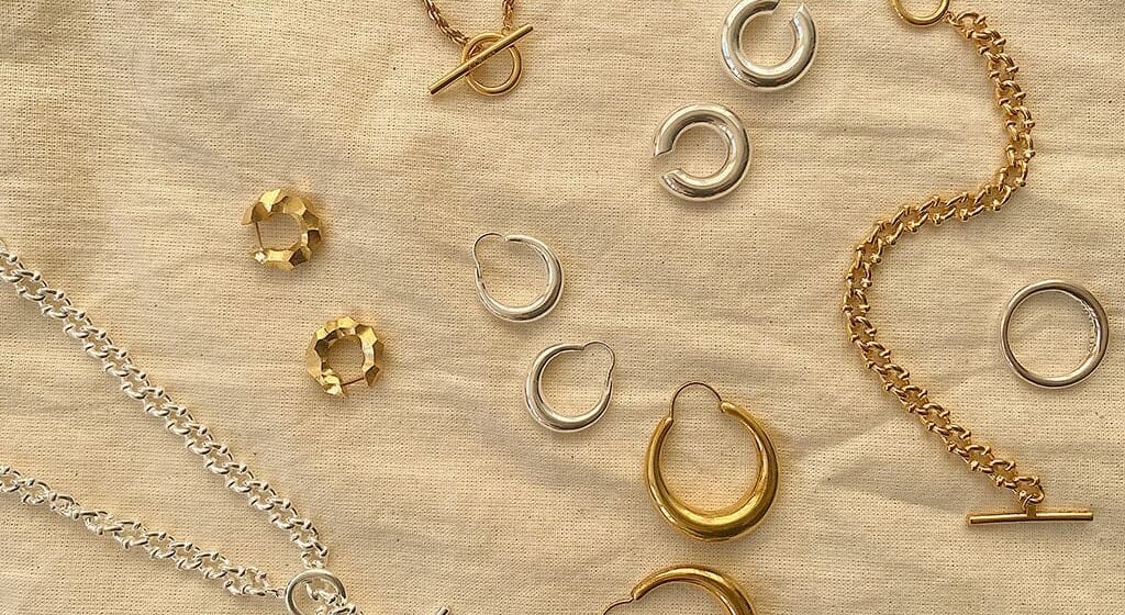 Gold-vs-Silver-Jewelry
